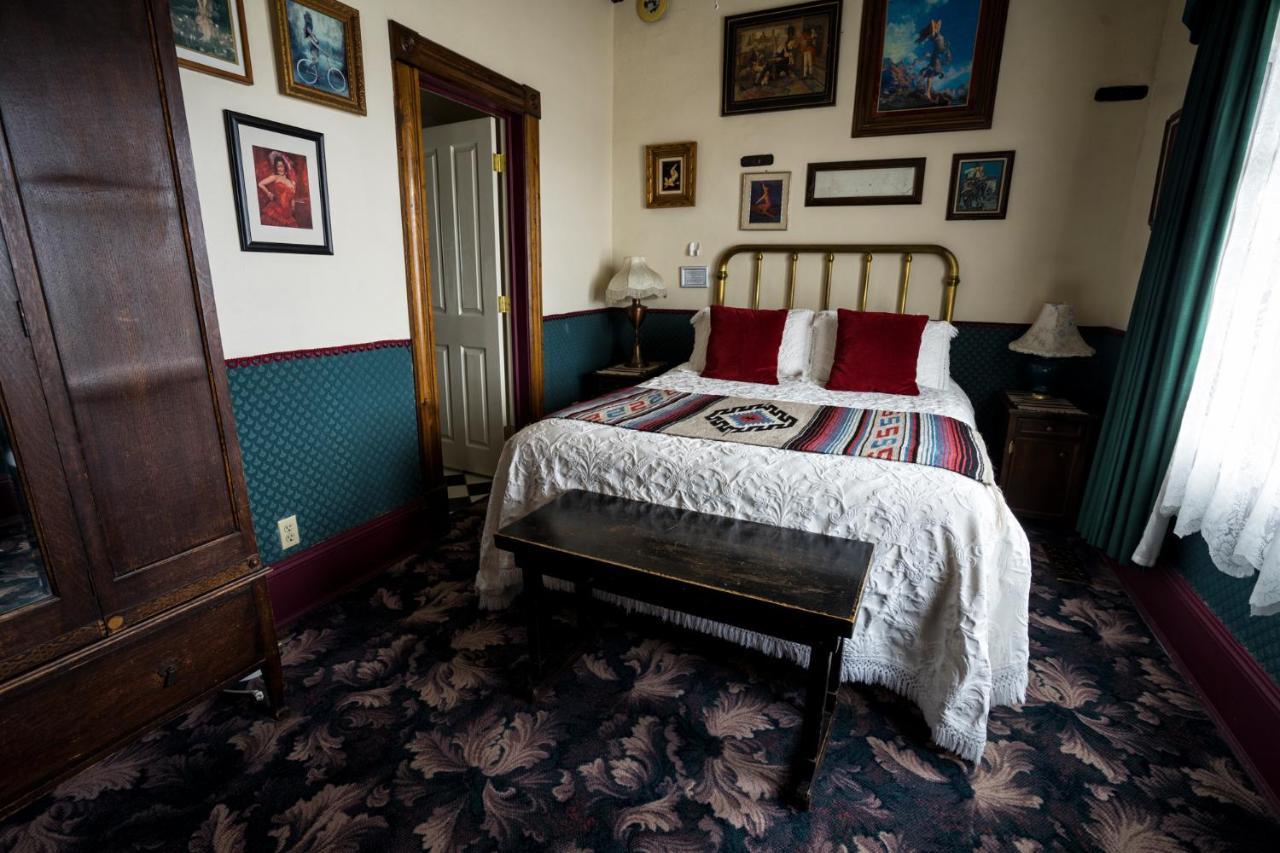 Red Garter Inn Williams Luaran gambar
